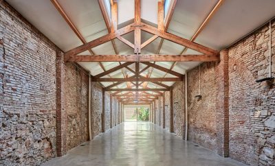 Antigua fábrica en el corazón de Barcelona